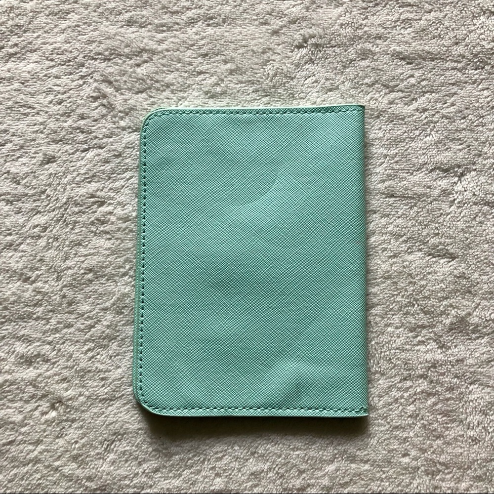 Pusheen See Ya Passport Wallet Like New - Picture 2 of 4
